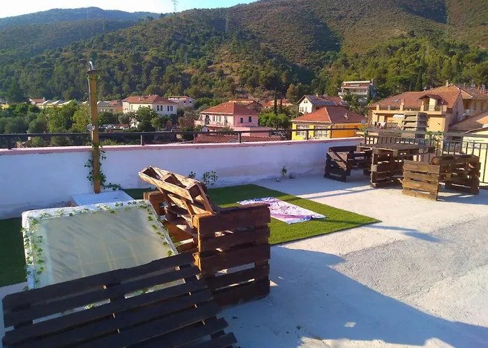 Coffee Time Apartamento Cisano sul Neva