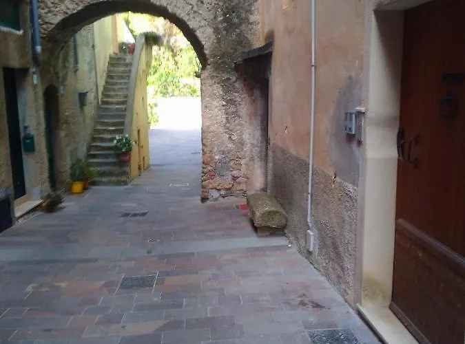 Apartamento Coffee Time Cisano sul Neva