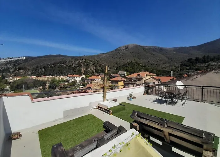 Coffee Time Apartamento Cisano sul Neva